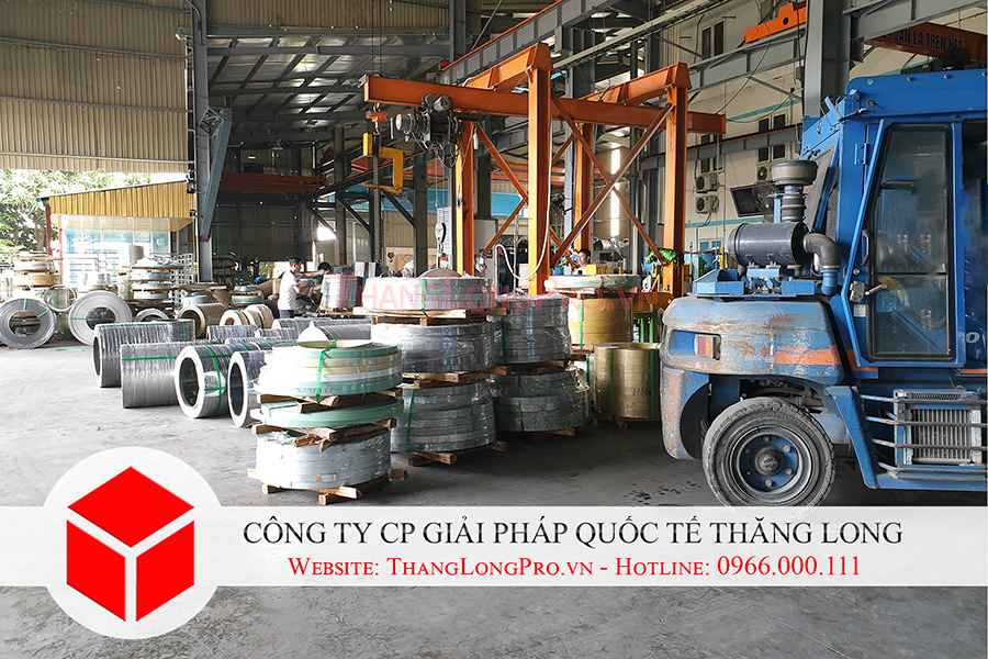 Khu vực xuất hàng Dây đai thép