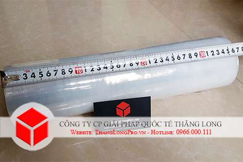 Màng cuốn bụng Spa 35cm lõi to