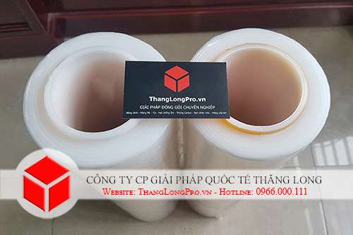 Màng PE 2.4kg lõi nhựa